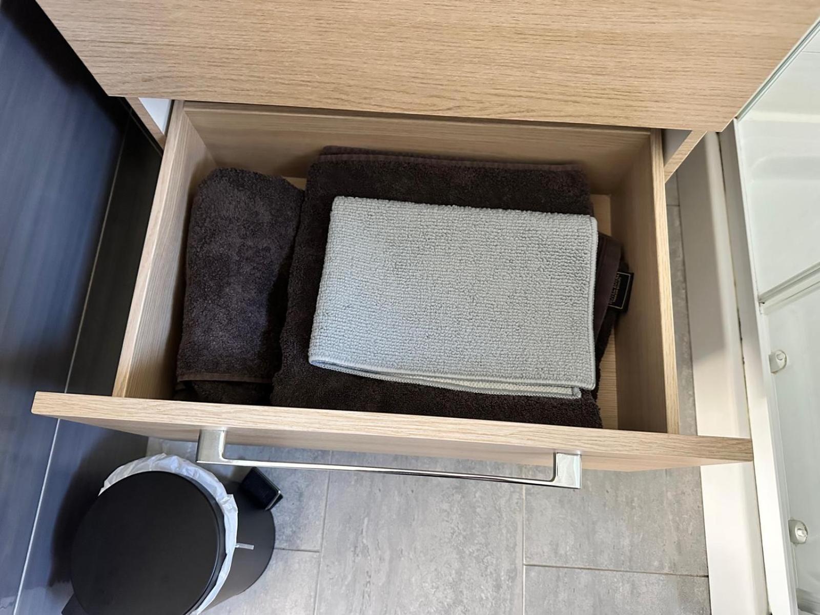 Appartement T2 Avec Terrasse Et Cour 카바용 외부 사진