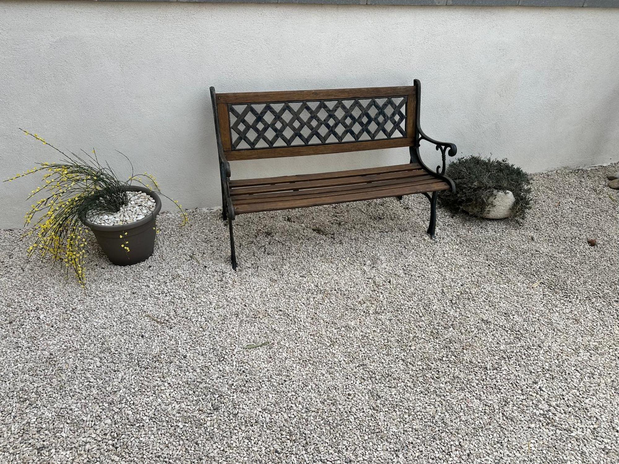 Appartement T2 Avec Terrasse Et Cour 카바용 외부 사진